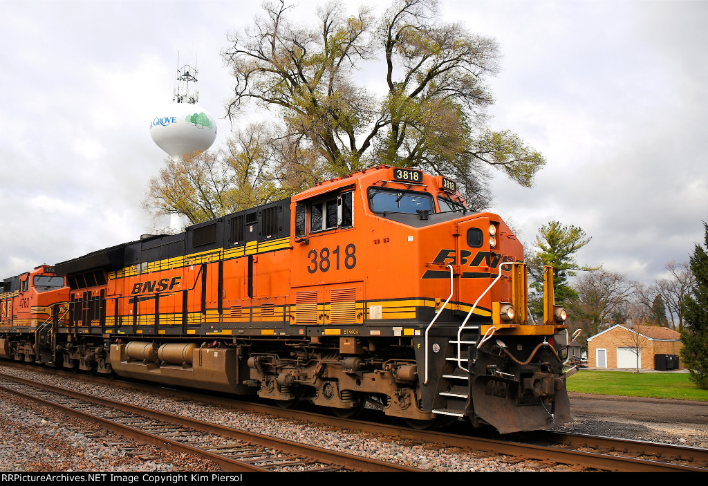 BNSF 3818